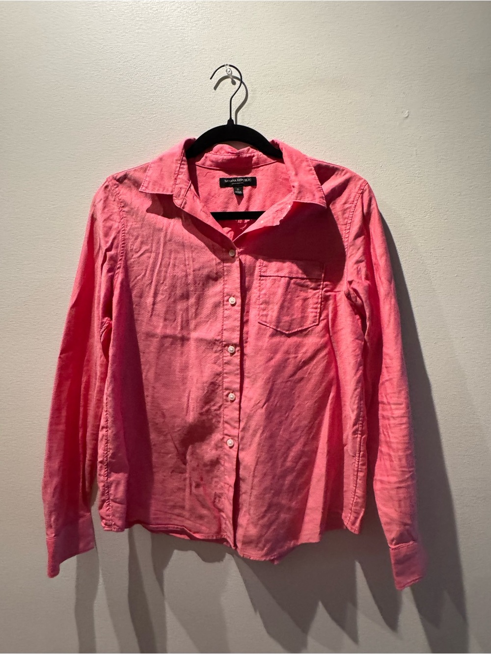 Banana Republic Coral Pink Quinn Boy Fit Button Down Shirt
